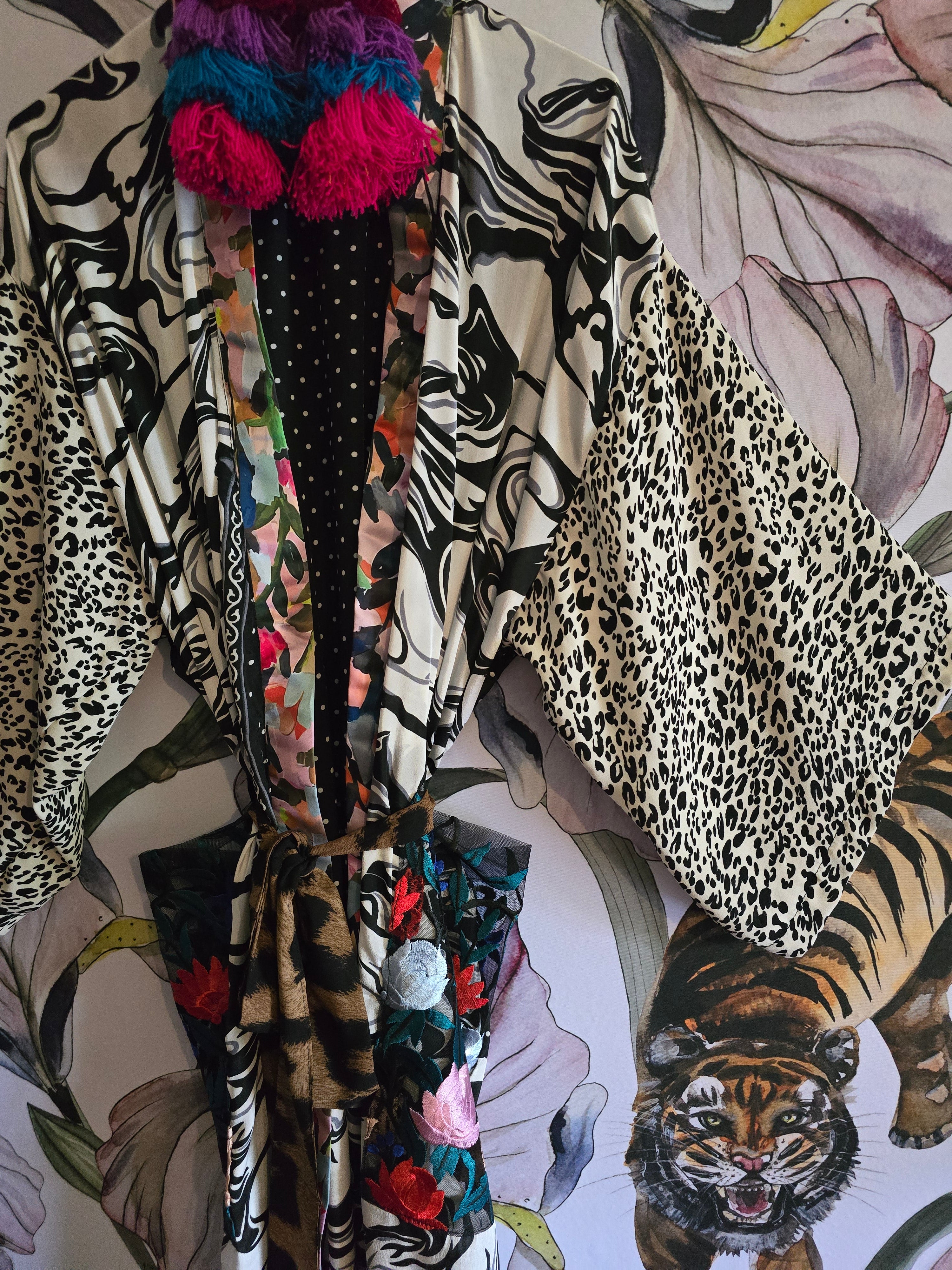 The LEOPARD & ROSE BLACK AND WHITE KIMONO